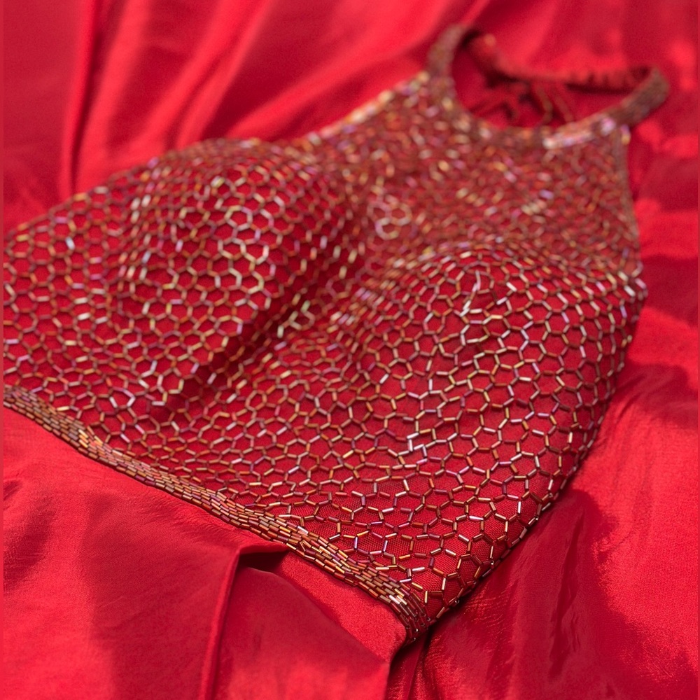 Sherri Hill Size 6 Red Halter Beaded Slit Skirt Maxi Gown w Pockets Prom Pageant